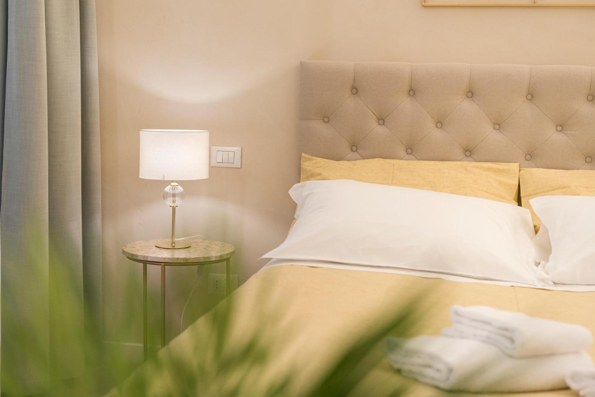 Golden Chic - Citta Alta Apartment Bergamo Room photo